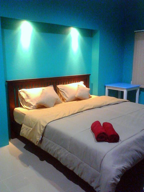 Baan Benjathip Hostel Amphawa Bilik gambar