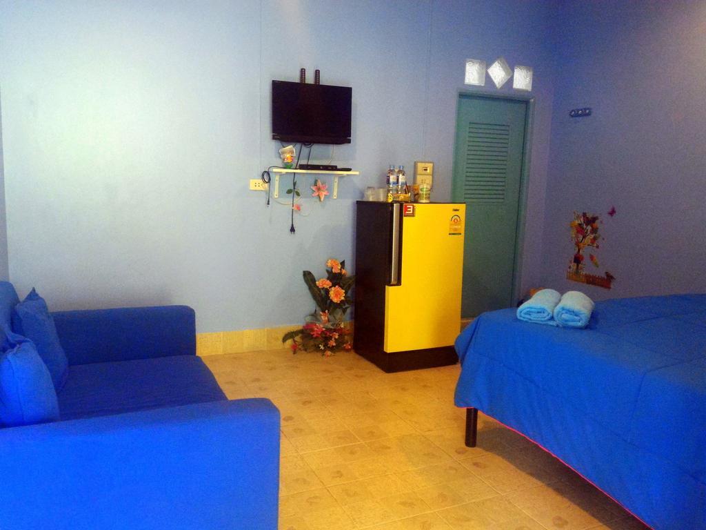 Baan Benjathip Hostel Amphawa Luaran gambar