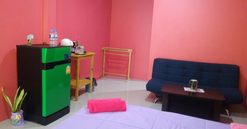 Baan Benjathip Hostel Amphawa Luaran gambar
